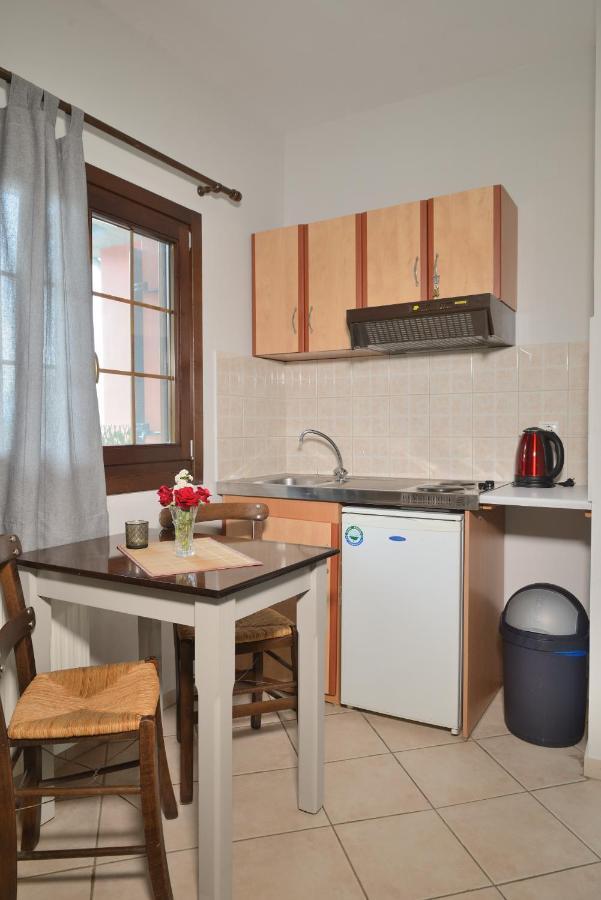 Artemis Apartments โคนิทซา ภายนอก รูปภาพ