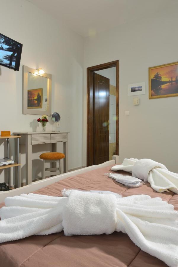 Artemis Apartments โคนิทซา ภายนอก รูปภาพ