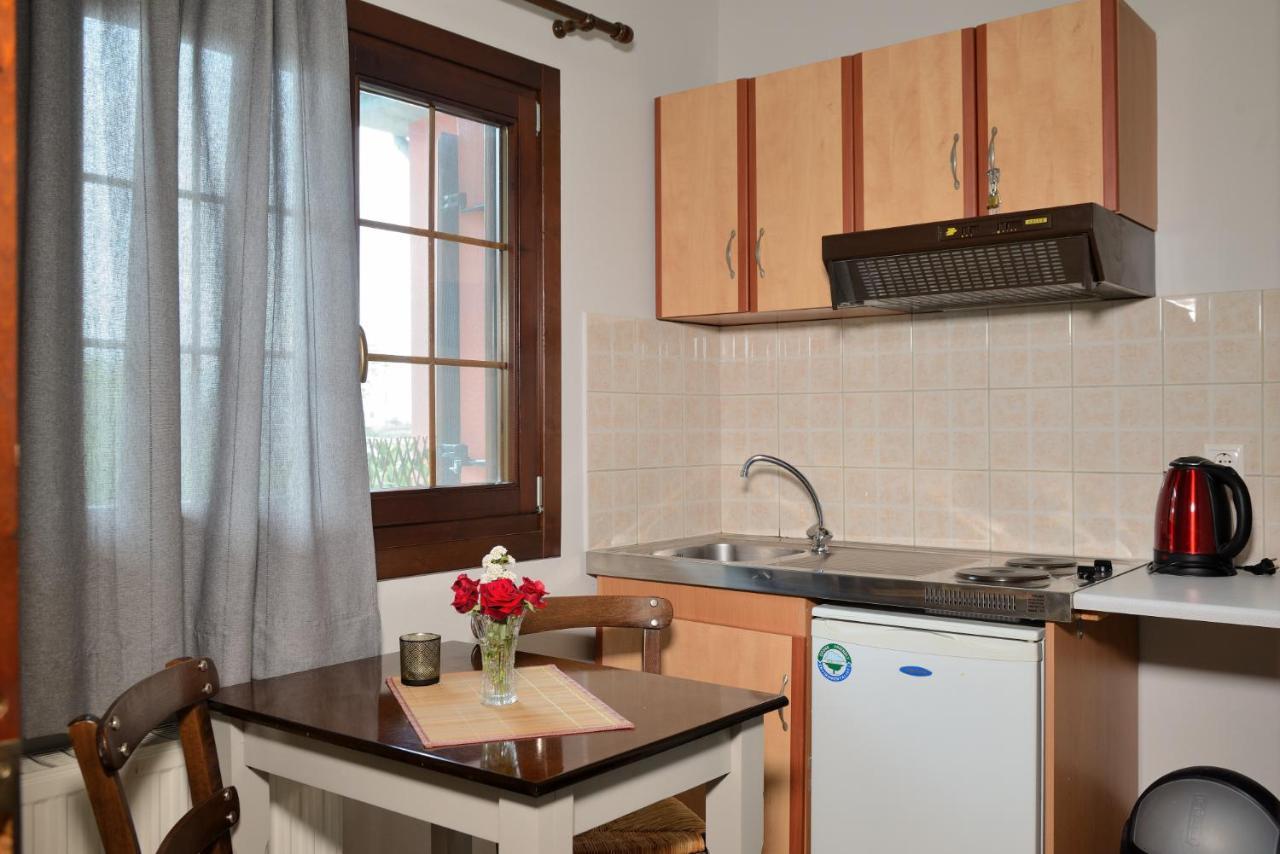 Artemis Apartments โคนิทซา ภายนอก รูปภาพ